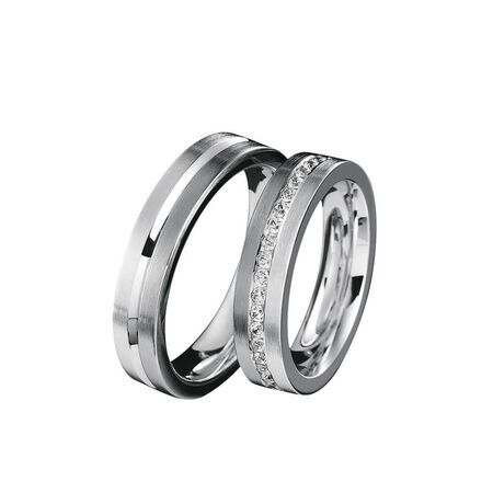 Ringe von Infinity auf weißem Hintergrund