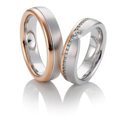 Ringe von Infinity auf weißem Hintergrund