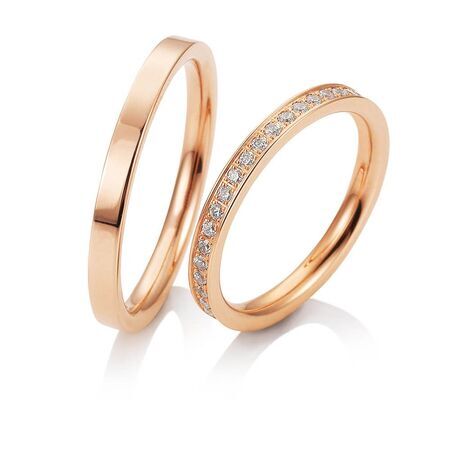 Ringe von Renaissance auf weißem Hintergrund