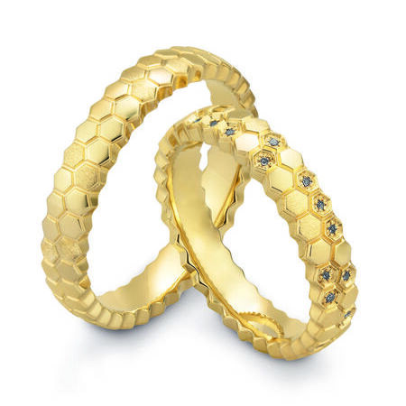 Ringe von Avantgarde auf weißem Hintergrund