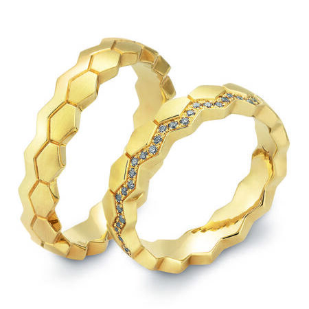 Ringe von Avantgarde auf weißem Hintergrund